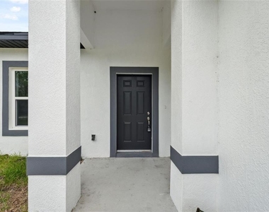 6062 Sw 154th Place Road - Photo Thumbnail 6