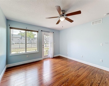 2260 Grenwich Avenue - Photo Thumbnail 15