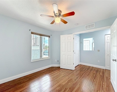 2260 Grenwich Avenue - Photo Thumbnail 20