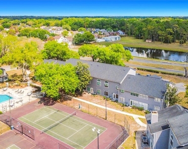 2260 Grenwich Avenue - Photo Thumbnail 36