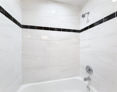 2260 Grenwich Avenue - Photo Thumbnail 24