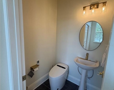 1425 Chatfield Place - Photo Thumbnail 14