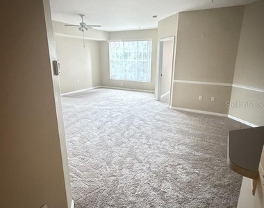 5536 Metrowest Boulevard - Photo Thumbnail 1