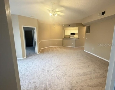 5536 Metrowest Boulevard - Photo Thumbnail 7