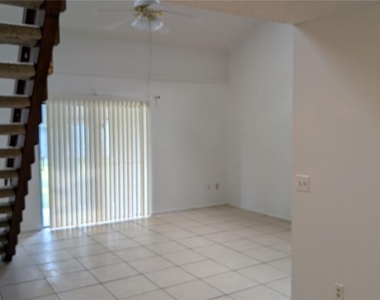 2702 Tally Ho Avenue - Photo Thumbnail 4