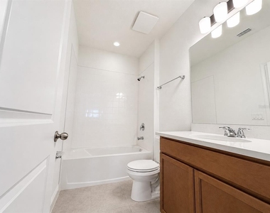 2244 Axel Street - Photo Thumbnail 21