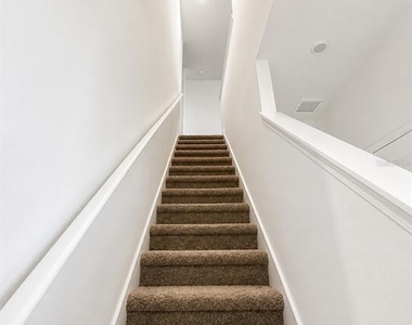 2244 Axel Street - Photo Thumbnail 18