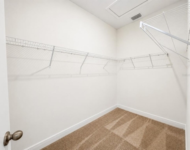 2244 Axel Street - Photo Thumbnail 14