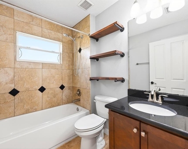 116 W 5th Street - Photo Thumbnail 21