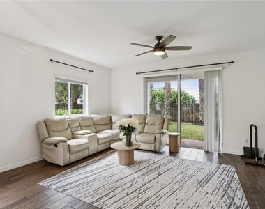 1169 Sepia Lane - Photo Thumbnail 9