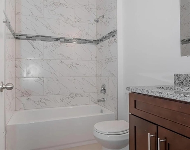 4033 Sw 139th Street Road - Photo Thumbnail 2