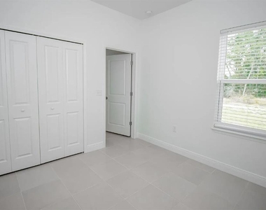 4033 Sw 139th Street Road - Photo Thumbnail 10