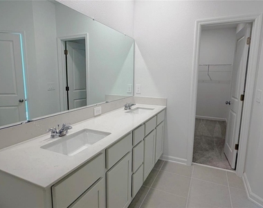 618 Poppy Lane - Photo Thumbnail 18