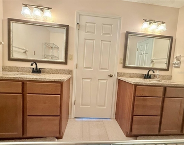 1739 Lake Marion Drive - Photo Thumbnail 12
