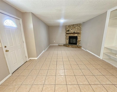 6301 Breezewood Street - Photo Thumbnail 3