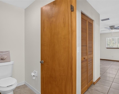 367 Castlewood Lane - Photo Thumbnail 17