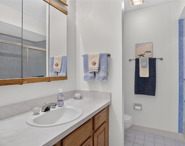 367 Castlewood Lane - Photo Thumbnail 24