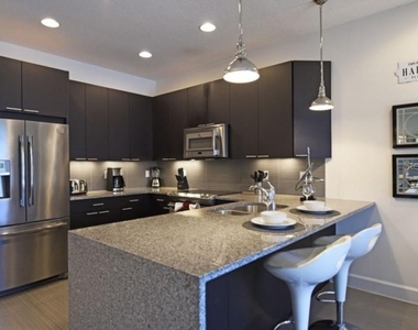 17440 Placidity Avenue - Photo Thumbnail 5