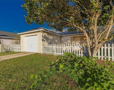 3776 Nw 26th Terrace - Photo Thumbnail 17