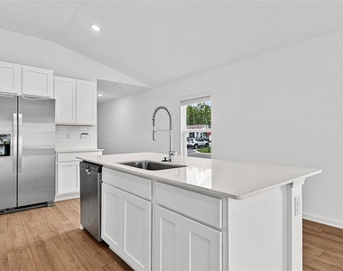 863 Grand Reserve Drive - Photo Thumbnail 8