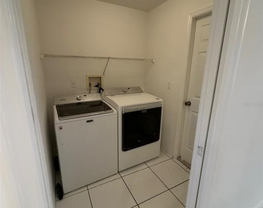 2 Lamar Lane - Photo Thumbnail 5
