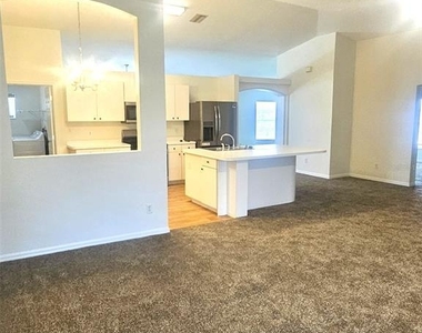 25173 Mercedes Drive - Photo Thumbnail 8