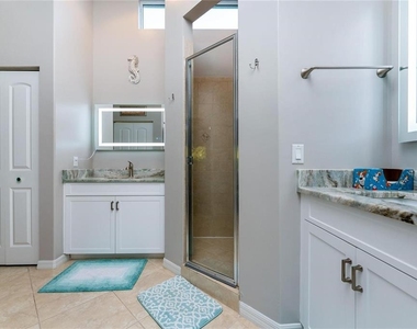 319 Monaco Drive - Photo Thumbnail 23