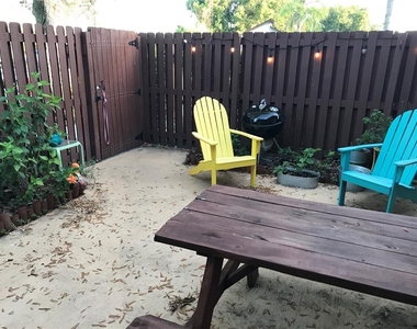 1930 Cattleya Drive - Photo Thumbnail 2