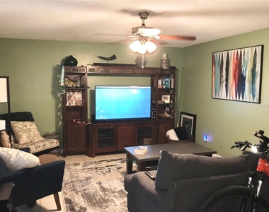 1930 Cattleya Drive - Photo Thumbnail 9