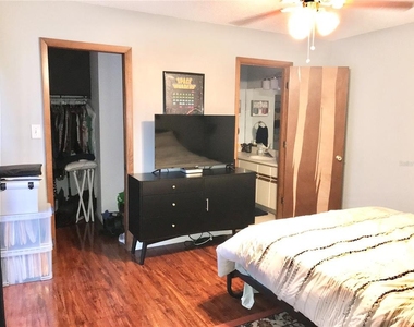 1930 Cattleya Drive - Photo Thumbnail 12
