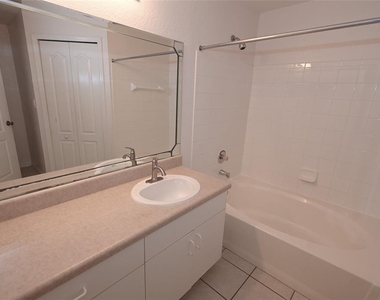4178 Central Sarasota Parkway - Photo Thumbnail 15