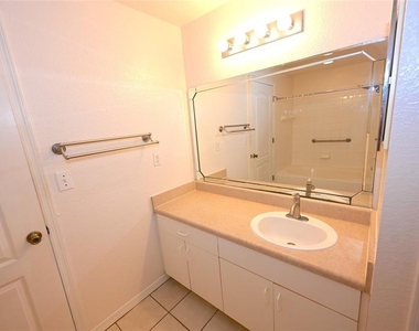 4178 Central Sarasota Parkway - Photo Thumbnail 18