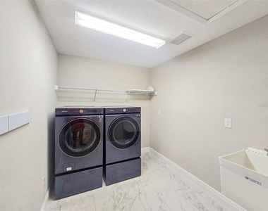 12664 Oak Hill Way - Photo Thumbnail 34