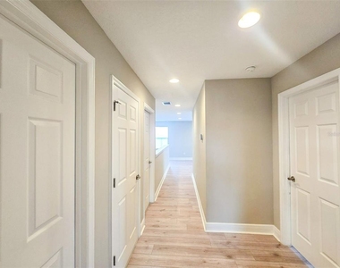 12664 Oak Hill Way - Photo Thumbnail 24