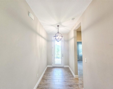 12664 Oak Hill Way - Photo Thumbnail 1