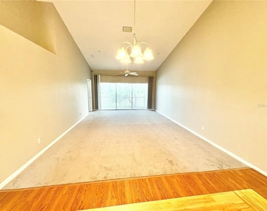 6554 Fairway Gardens Drive - Photo Thumbnail 2
