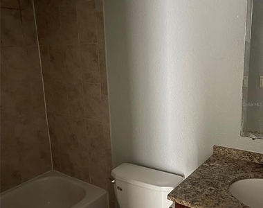 2755 Coconut Bay Ln Lane - Photo Thumbnail 8
