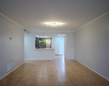 5797 Summer Side Lane - Photo Thumbnail 4