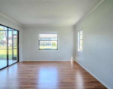 5797 Summer Side Lane - Photo Thumbnail 10