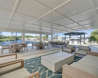 283 Apricot Street - Photo Thumbnail 20