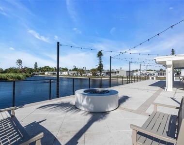 283 Apricot Street - Photo Thumbnail 19