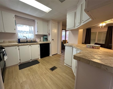 283 Apricot Street - Photo Thumbnail 2