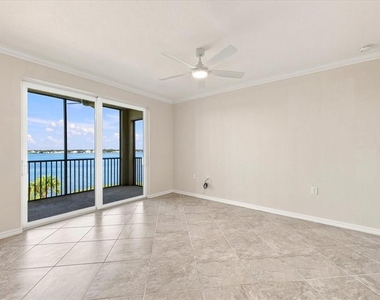 920 Tidewater Shores Loop - Photo Thumbnail 11