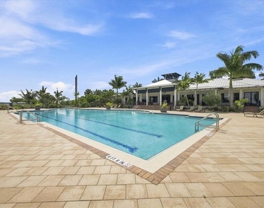 920 Tidewater Shores Loop - Photo Thumbnail 45