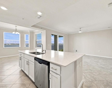 920 Tidewater Shores Loop - Photo Thumbnail 1