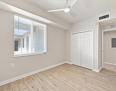 920 Tidewater Shores Loop - Photo Thumbnail 26