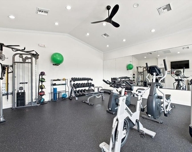 920 Tidewater Shores Loop - Photo Thumbnail 41