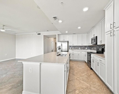 920 Tidewater Shores Loop - Photo Thumbnail 5
