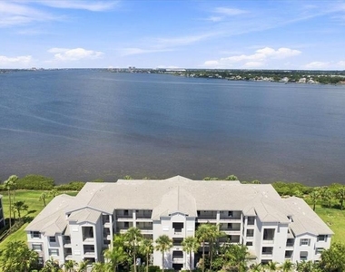 920 Tidewater Shores Loop - Photo Thumbnail 35