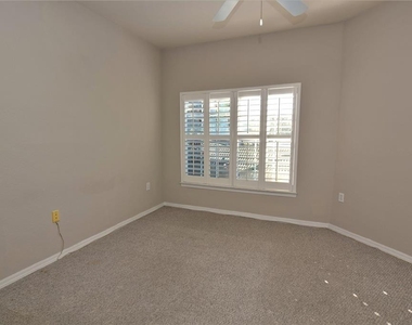 5122 Northridge Road - Photo Thumbnail 11